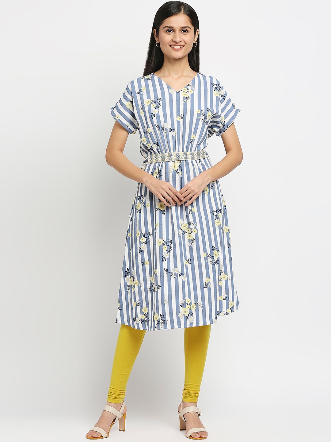 

Ethnicity Women Blue Floral Printed Kurta