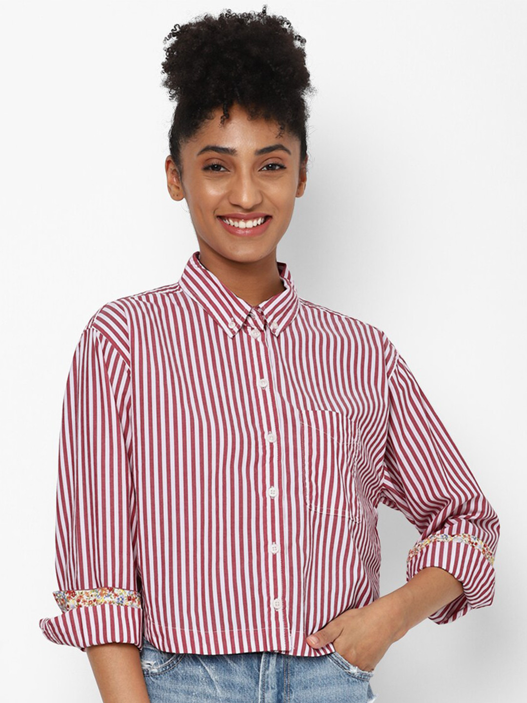 

AMERICAN EAGLE OUTFITTERS Women Red Striped Casual Shirt
