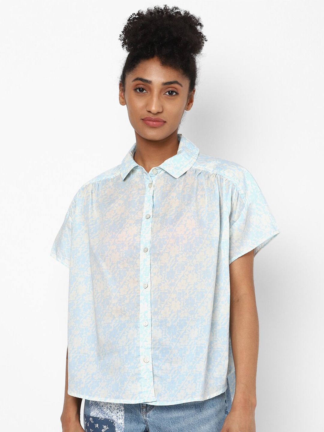 

AMERICAN EAGLE OUTFITTERS Women Blue Floral Printed Casual Shirt