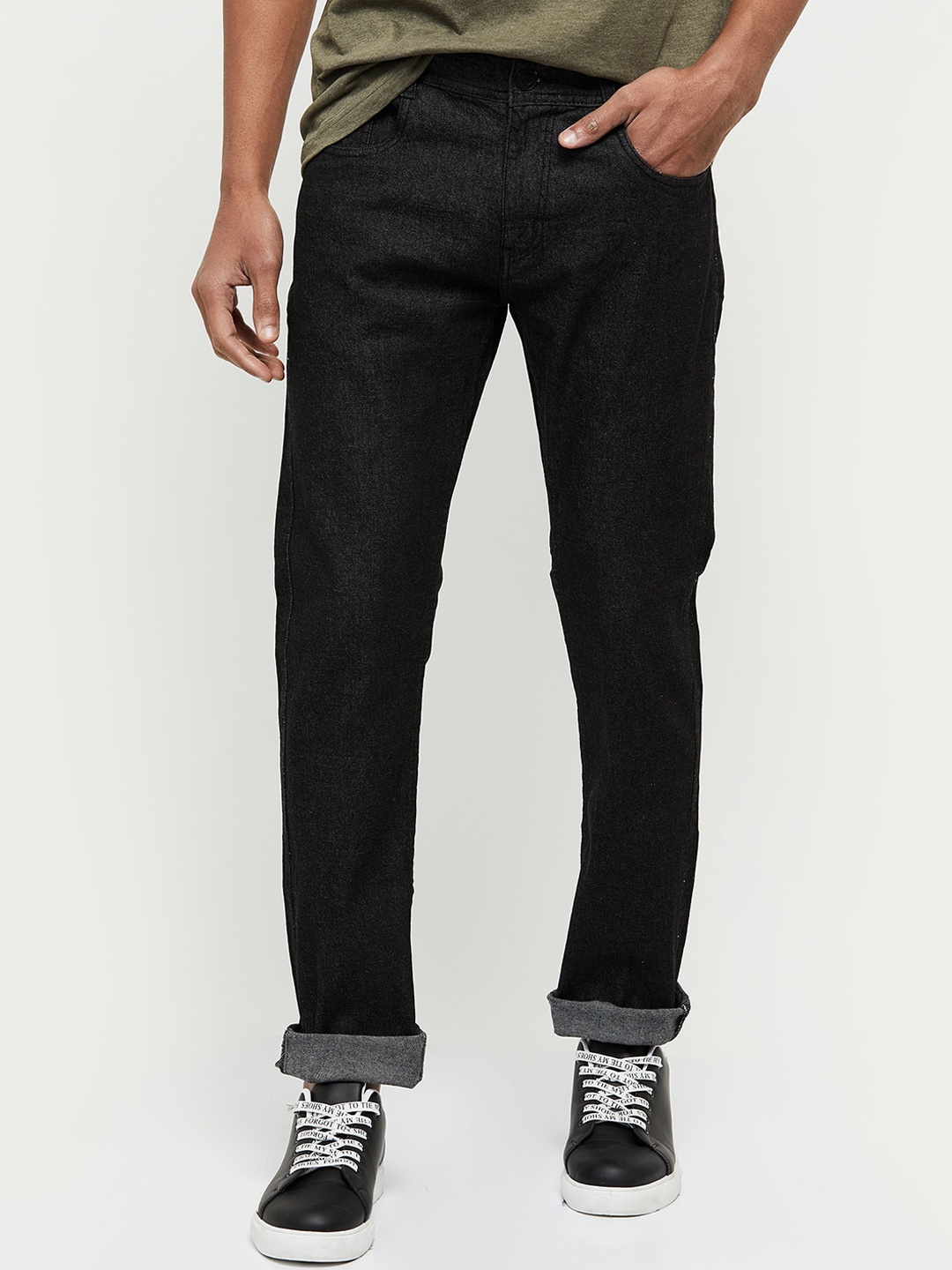 

max Men Black No Fade Jeans