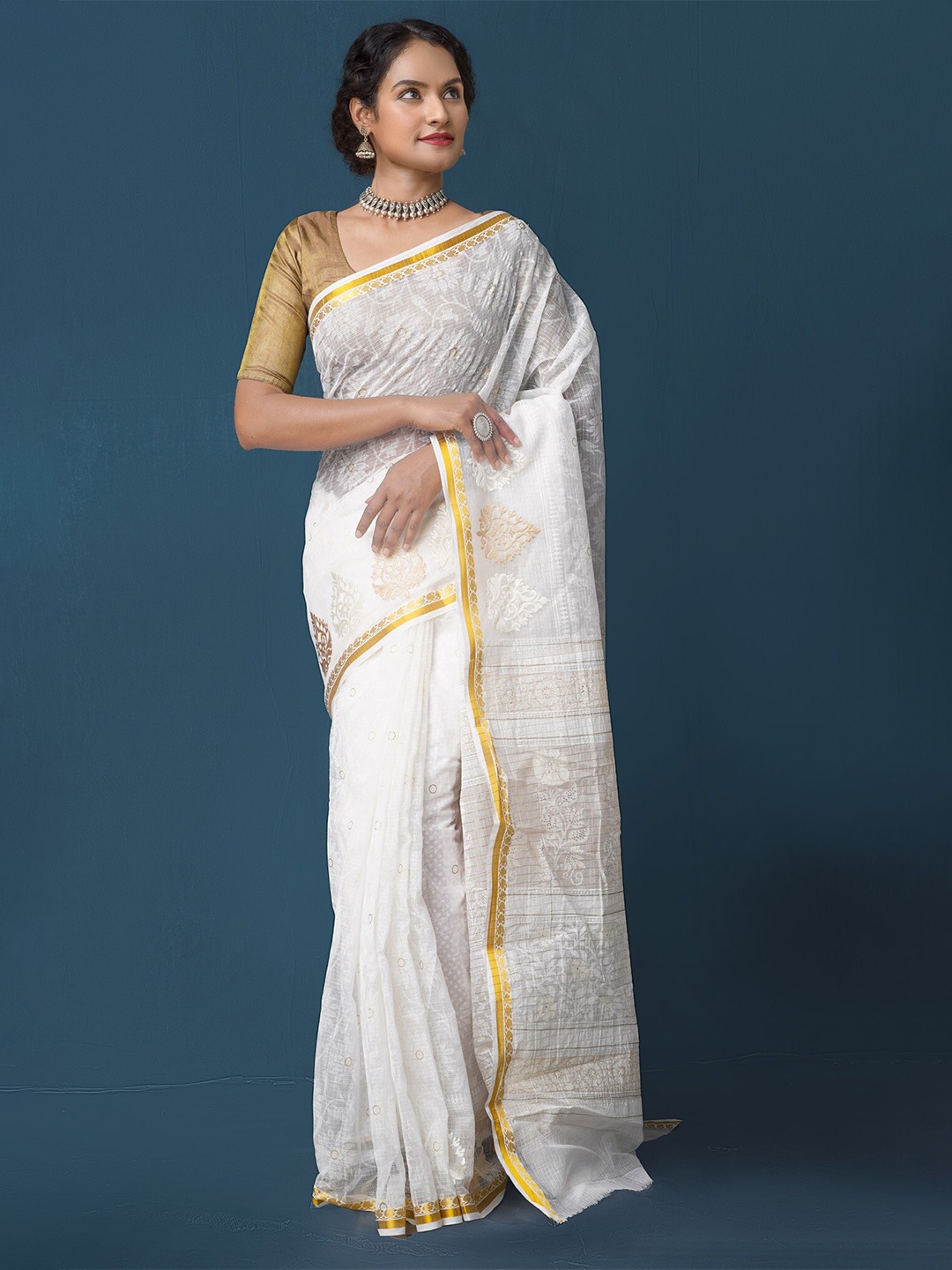 

Unnati Silks Cream-Coloured & Gold-Toned Batik Zari Pure Cotton Kota Saree