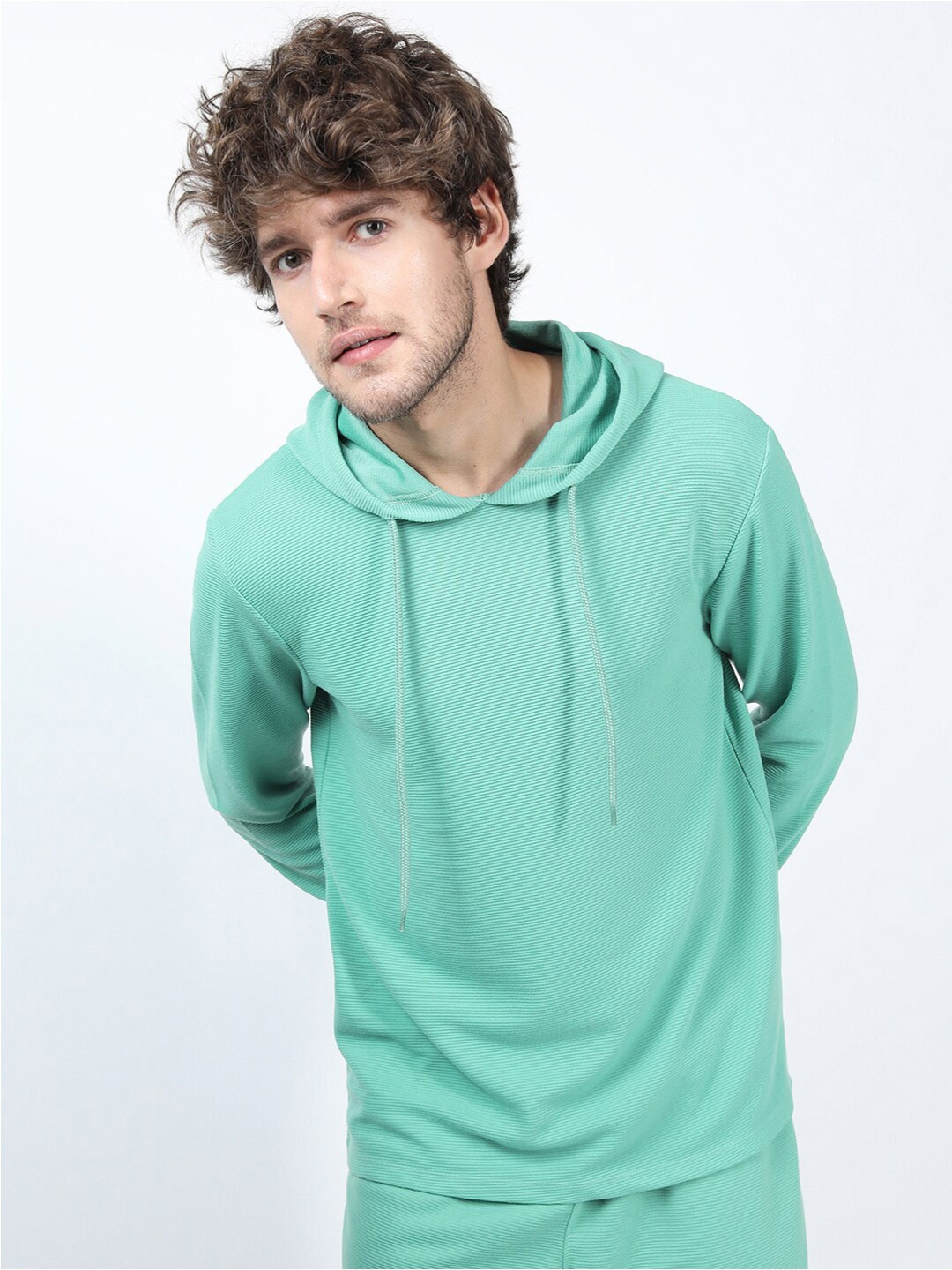 

HIGHLANDER Men Green Regular Fit T-shirt