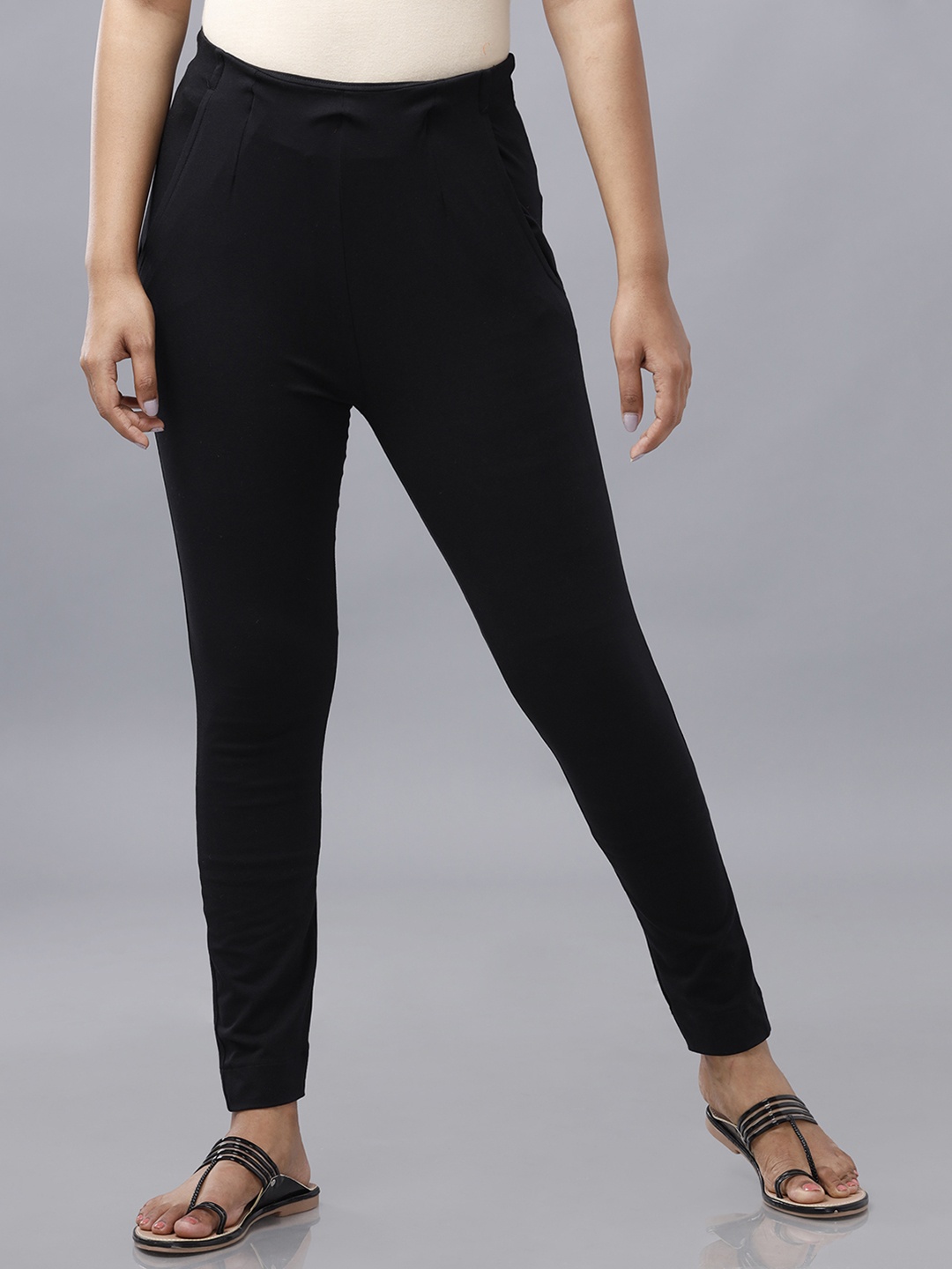 

De Moza Women Black Pencil Slim Fit Pleated Trousers