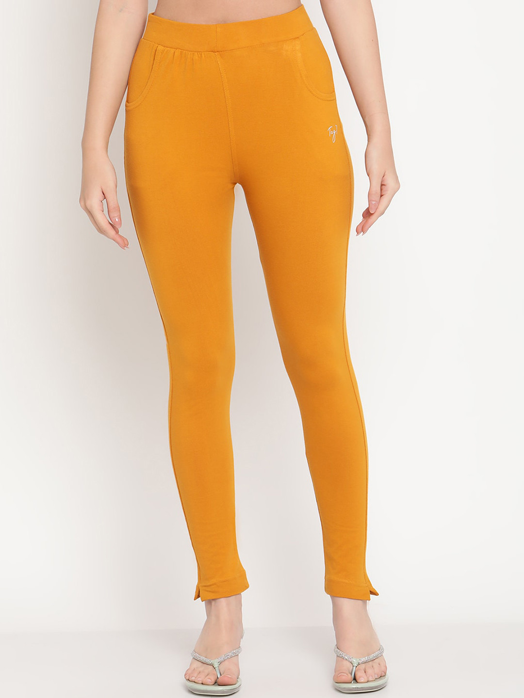 

TAG 7 Women Mustard Solid Leggings