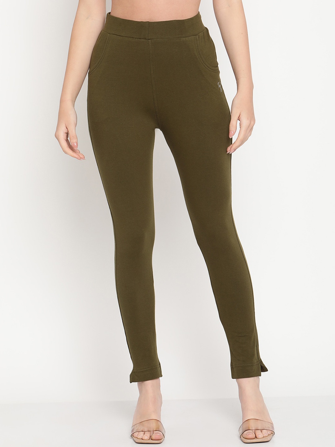 

TAG 7 Women Olive Green Solid Ankle-Length Leggings