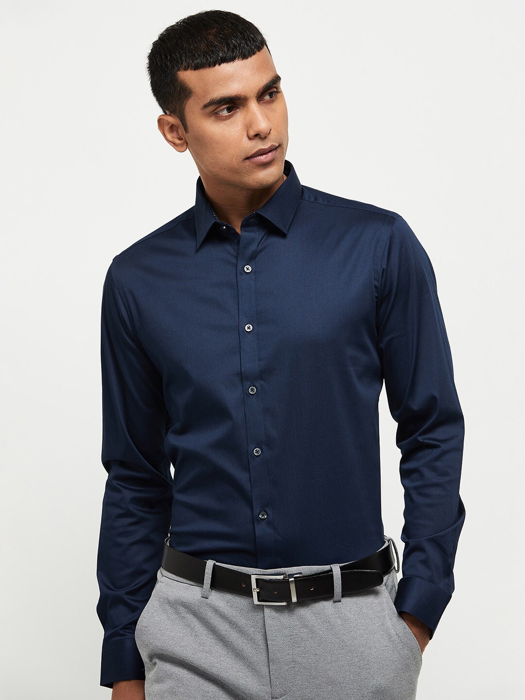 

max Men Navy Blue Casual Shirt