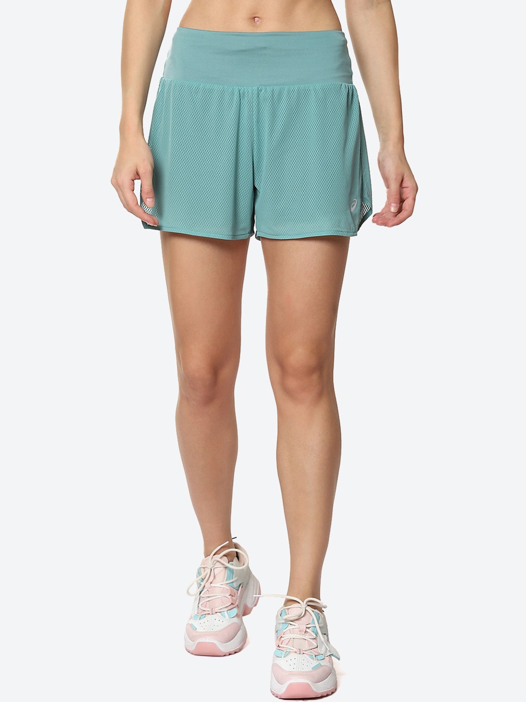 

ASICS Women Green Running Sports Shorts VENTILATE 2-N-1 3.5IN