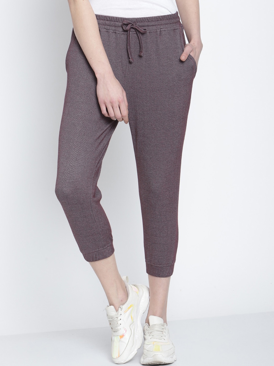 

Rute Women Brown Solid Cotton Relaxed-Fit Cropped Cotton Joggers