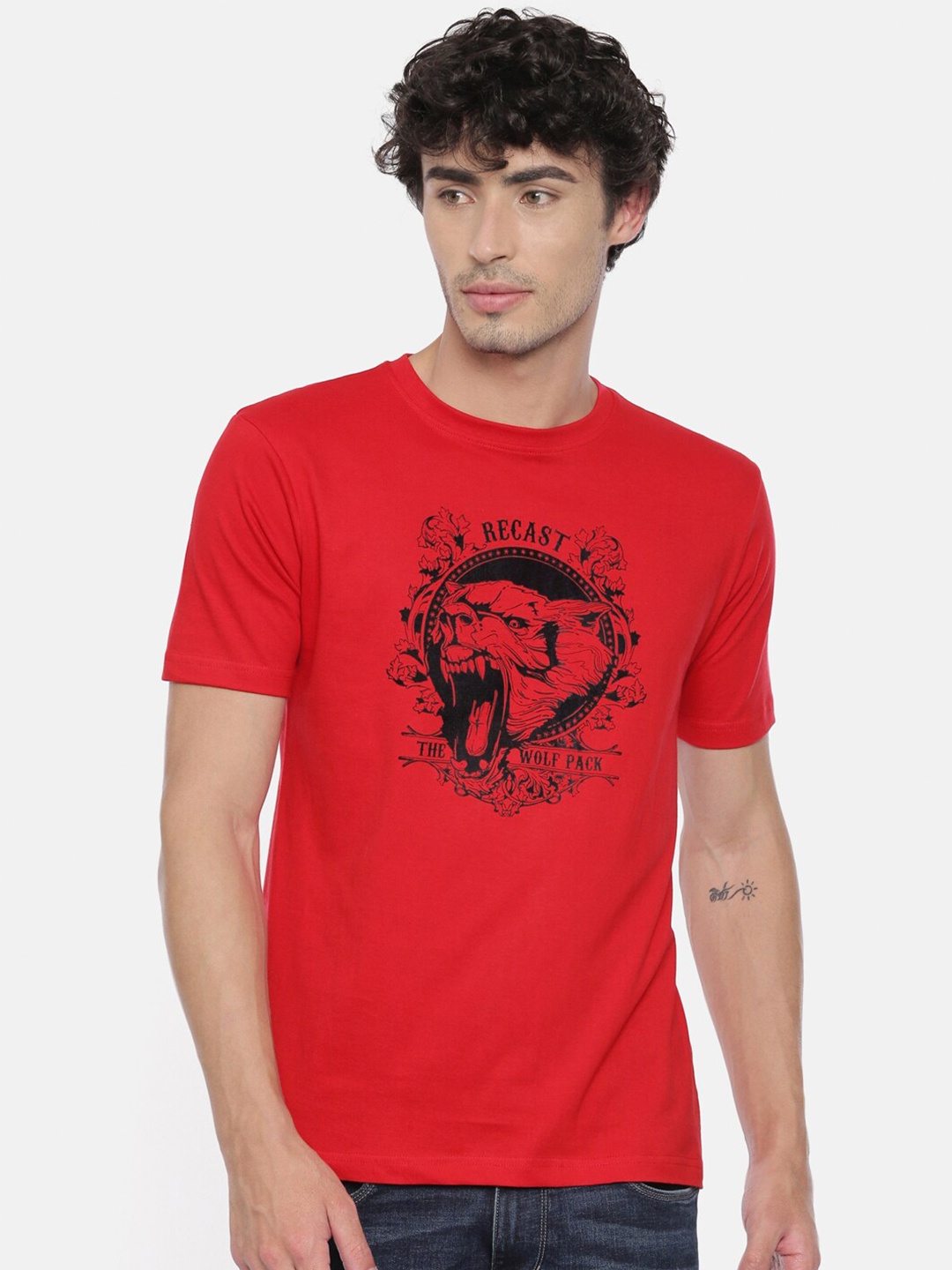 

recast Men Red & Black Printed Pure Cotton Bio Finish T-shirt