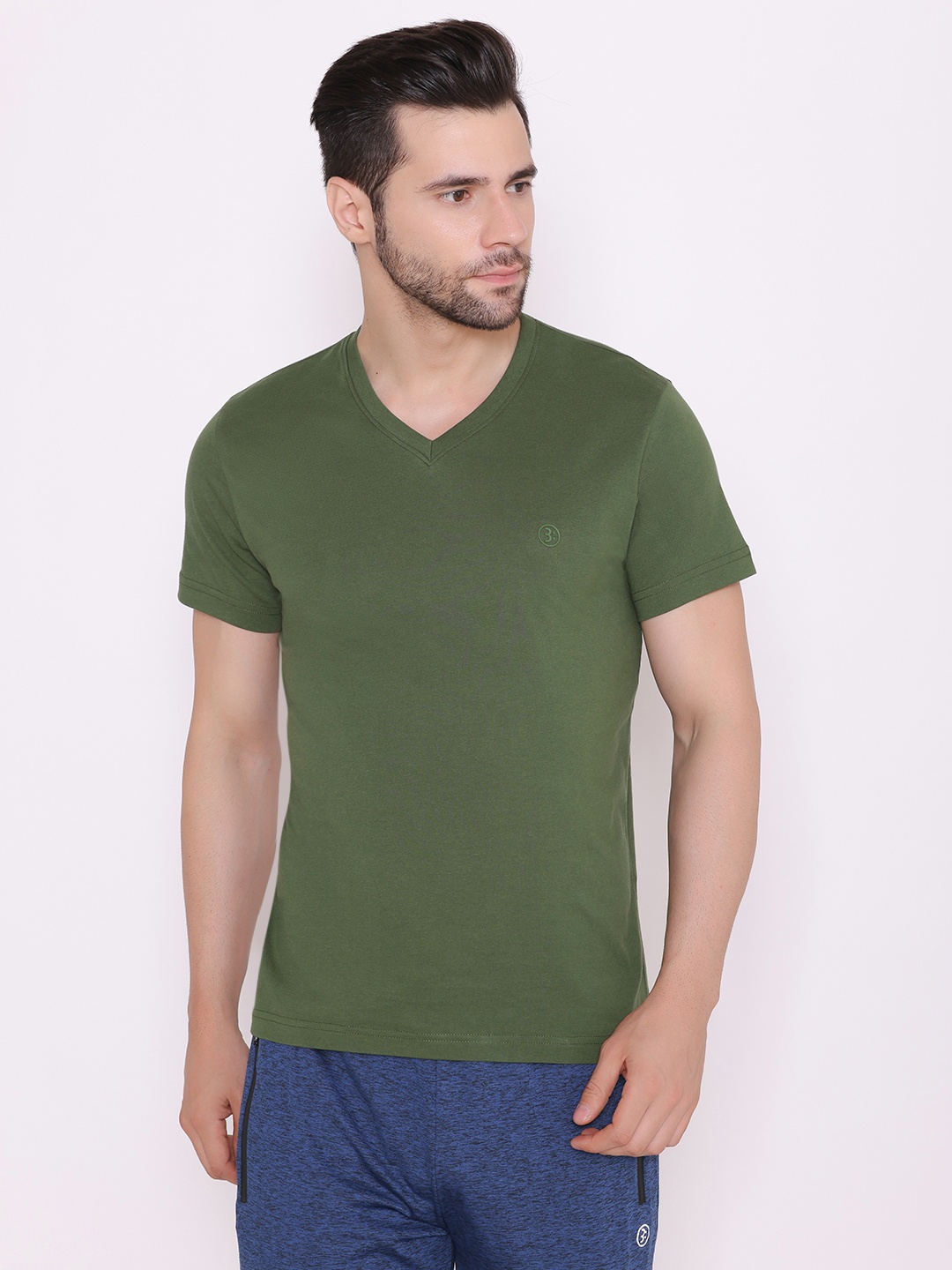 

BODYACTIVE Men Olive Green V-Neck T-shirt