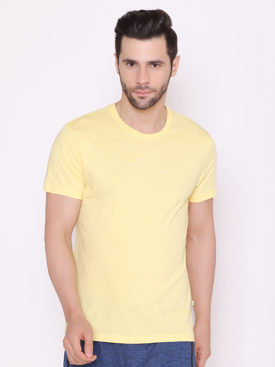 

BODYACTIVE Men Solid Yellow Cotton T-shirt