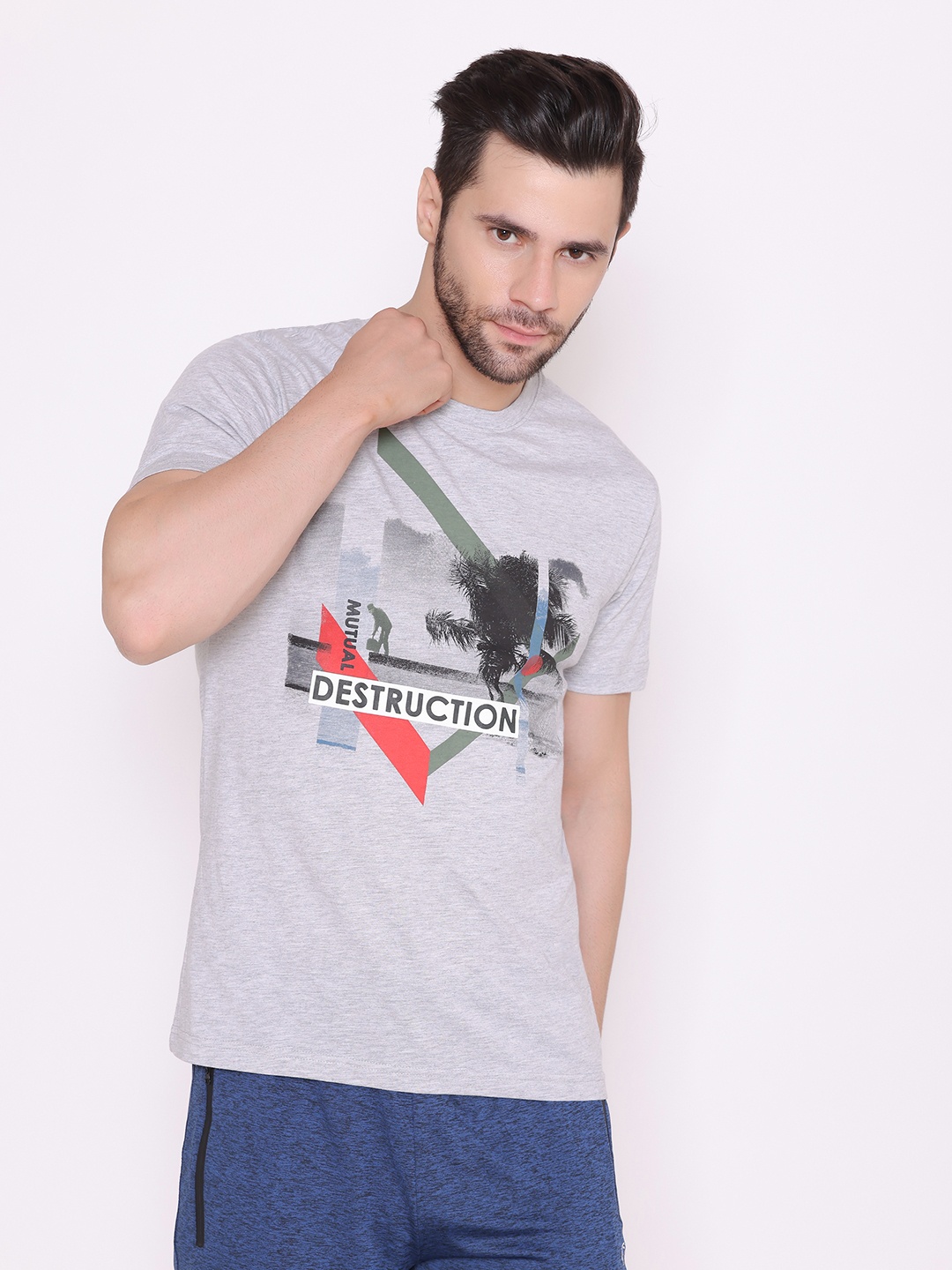 

BODYACTIVE Men Grey Melange & Black Printed Cotton T-shirt