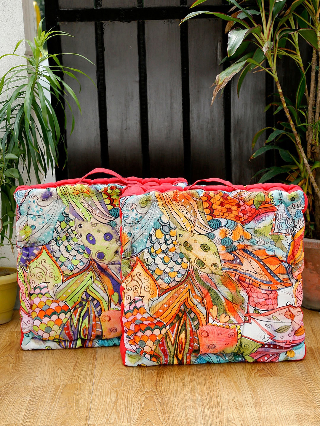 

BLANC9 Multicoloured Aquatic Matlas Printed Floor Cushion With Handle, Multi