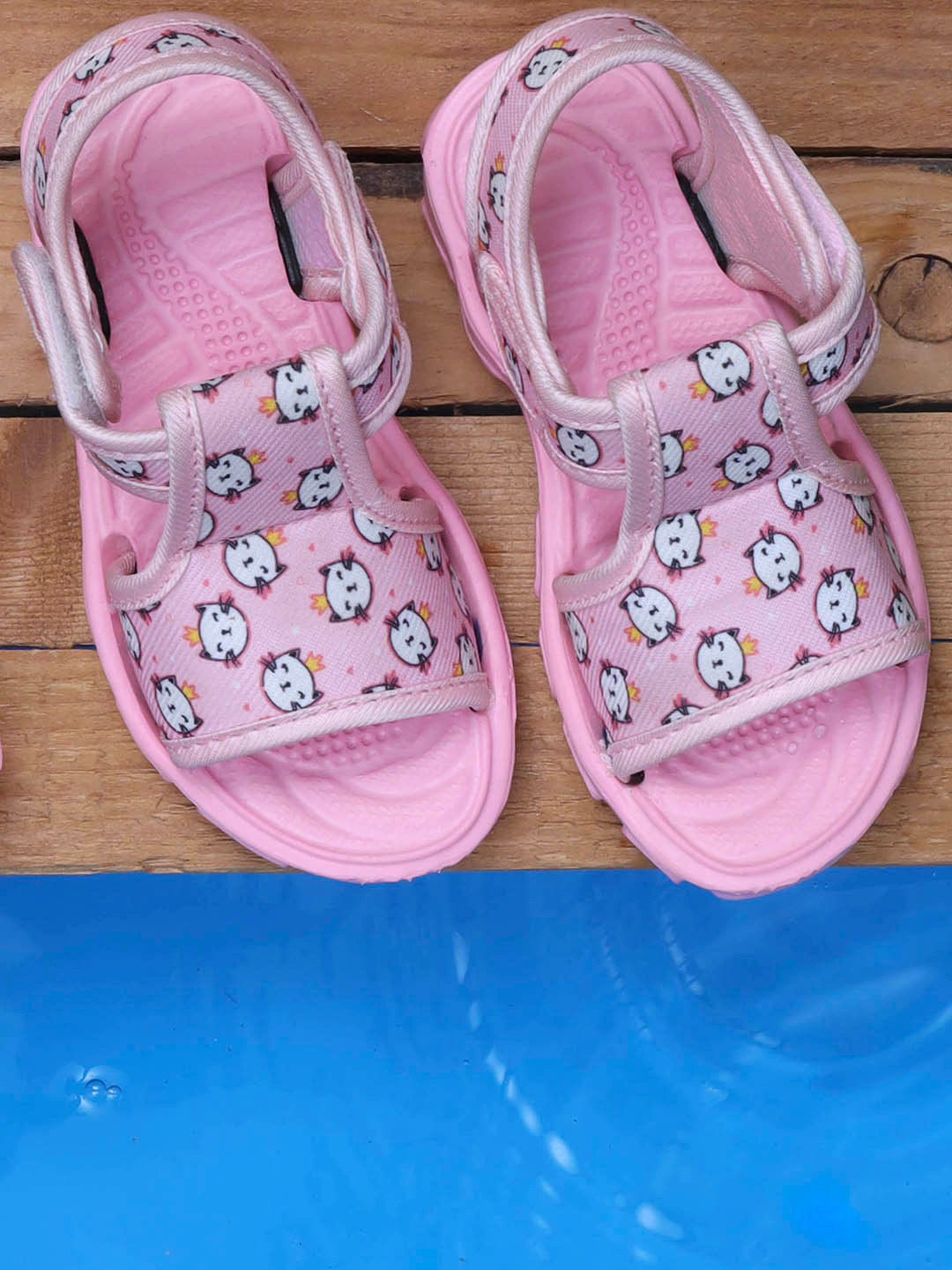 

D'Chica Girls Pink Printed Open Toe Flats