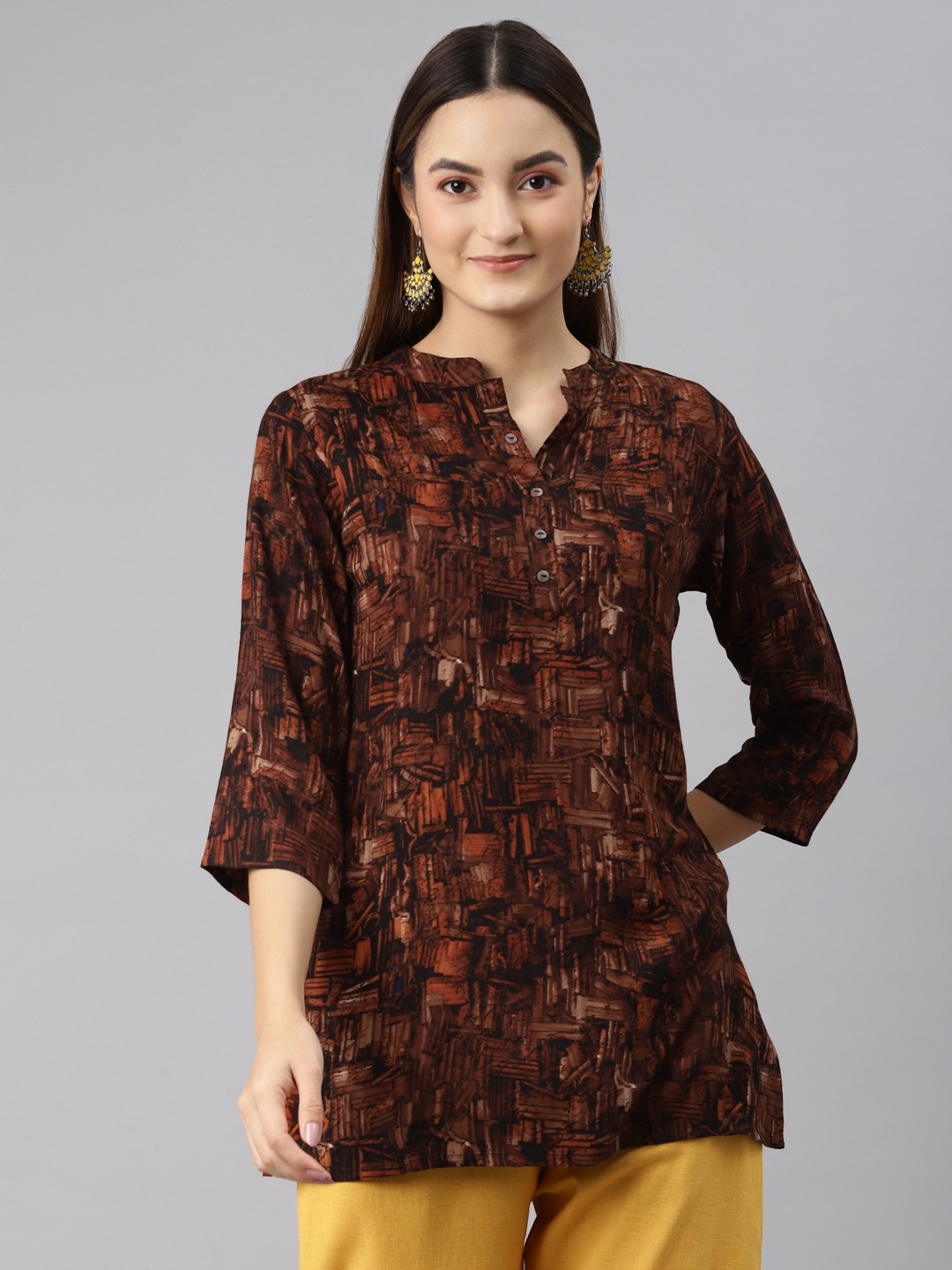 

MALHAAR Brown Printed Kurti
