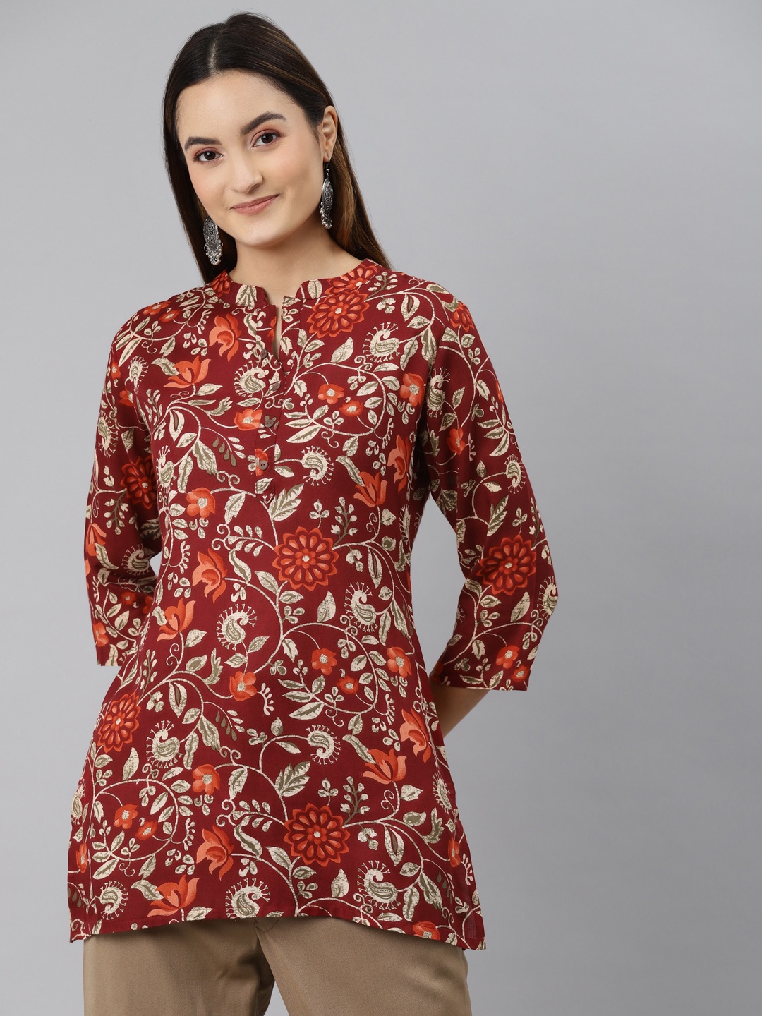 

MALHAAR Red Ethnic Motifs Printed Kurti