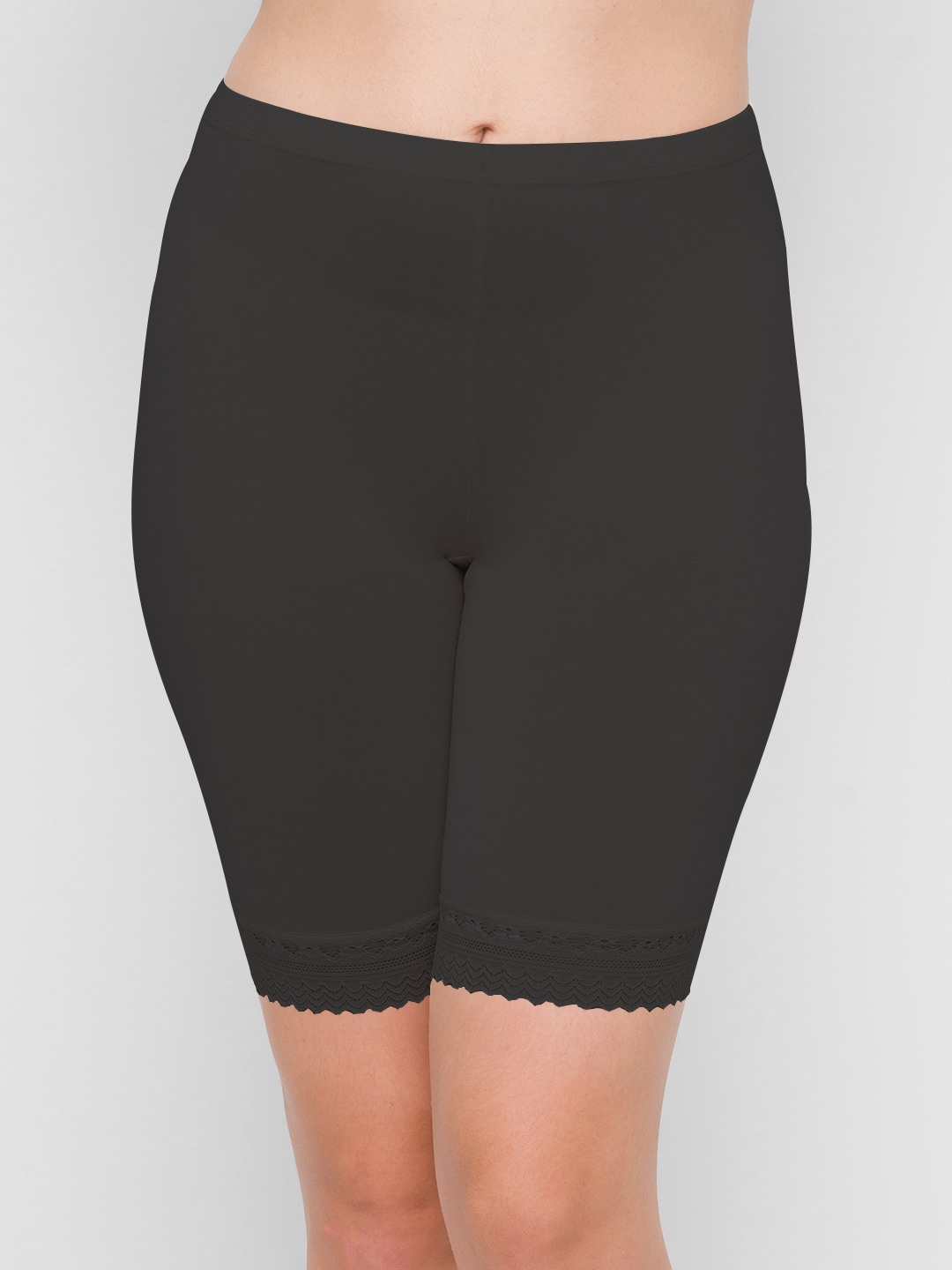 

FashionRack Women Black Solid Boy Short Briefs 081_Black