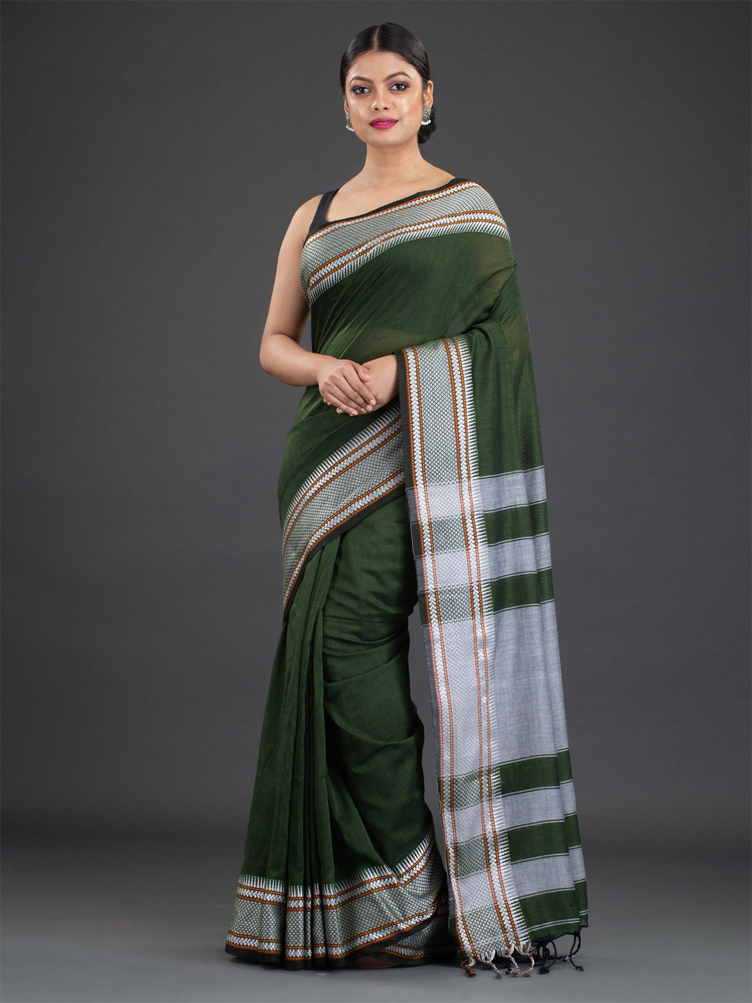 

Arhi Green & Grey Pure Cotton Saree