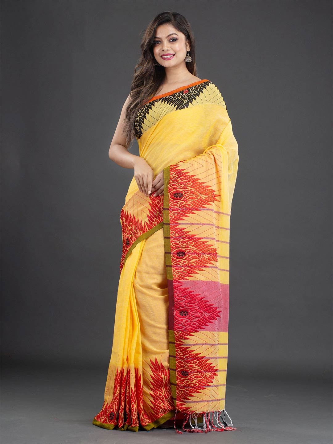 

Arhi Yellow & Red Pure Cotton Saree