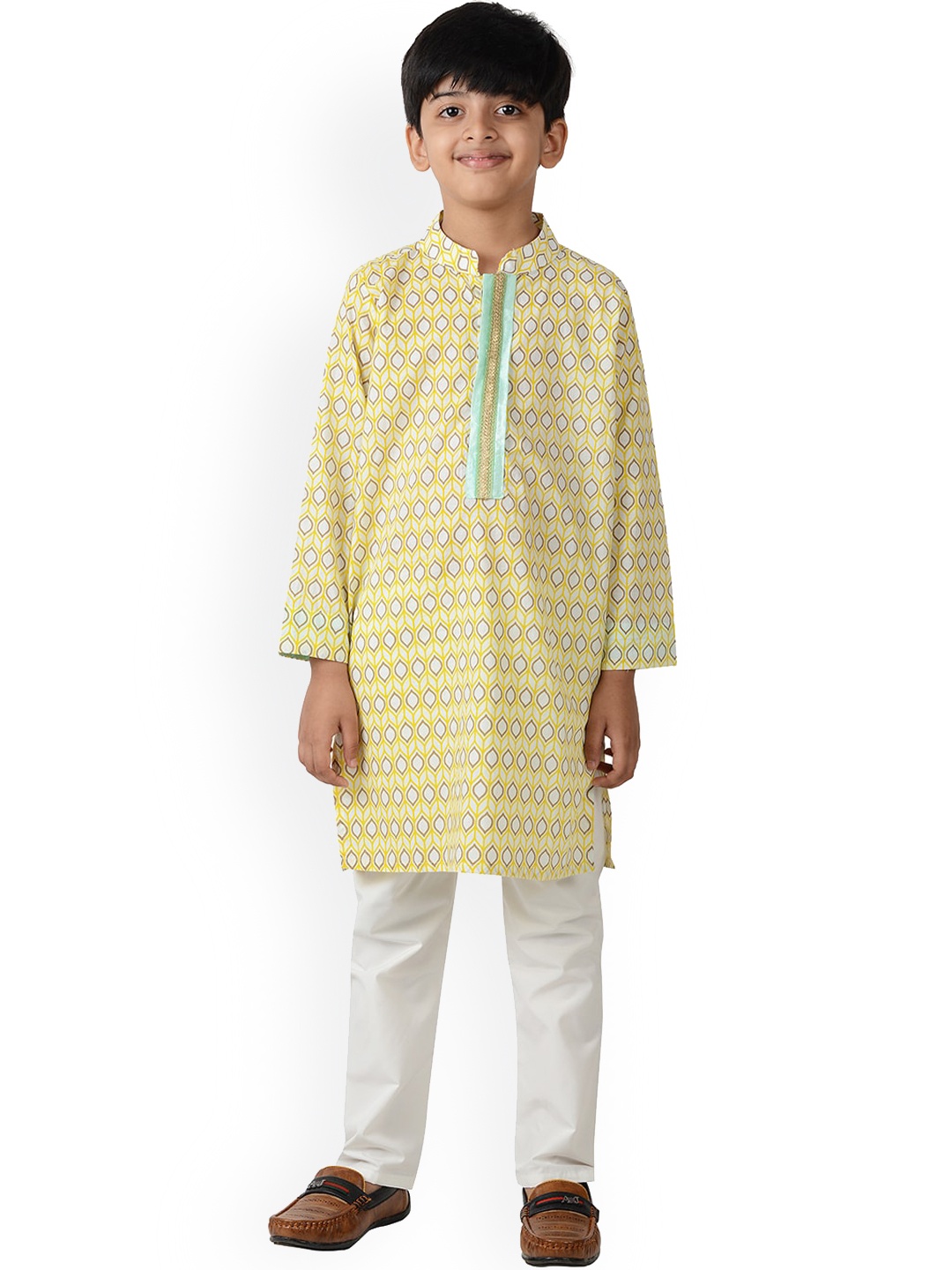 

frangipani Boys Yellow & Off-White Printed Pure Cotton Kurta with Pyjamas