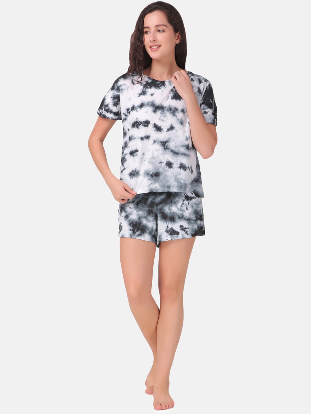 

Masha Women Black & Black Tie and Dye Printed Cotton Night suit