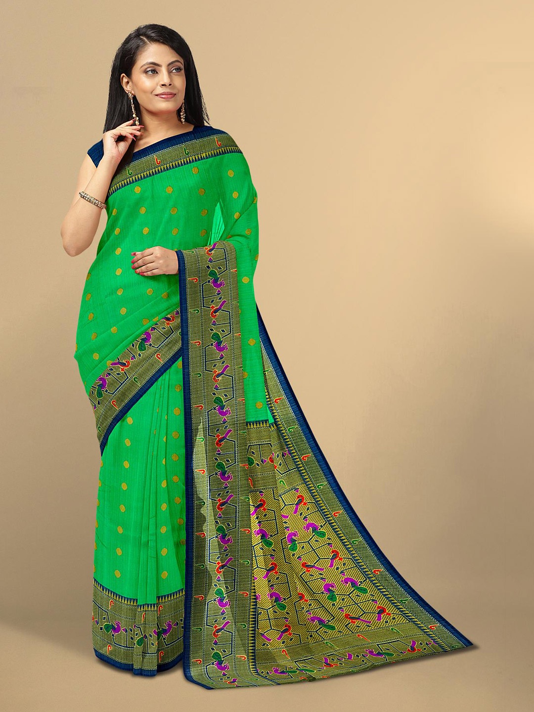 

Kalamandir Green & Blue Pure Linen Saree