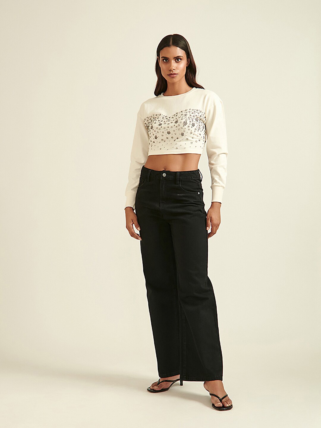 

COVER STORY Women Cream-coloured Embroidered Crop Sweater