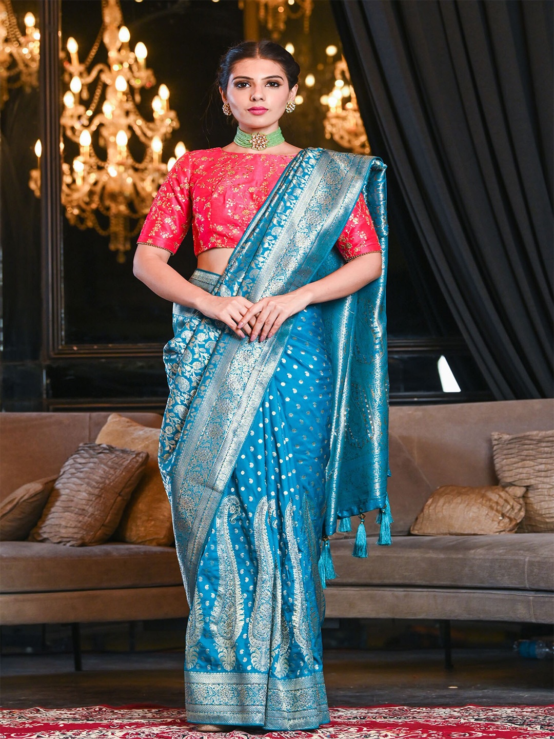 

BEATITUDE Blue & Silver-Toned Woven Design Zari Silk Blend Banarasi Saree
