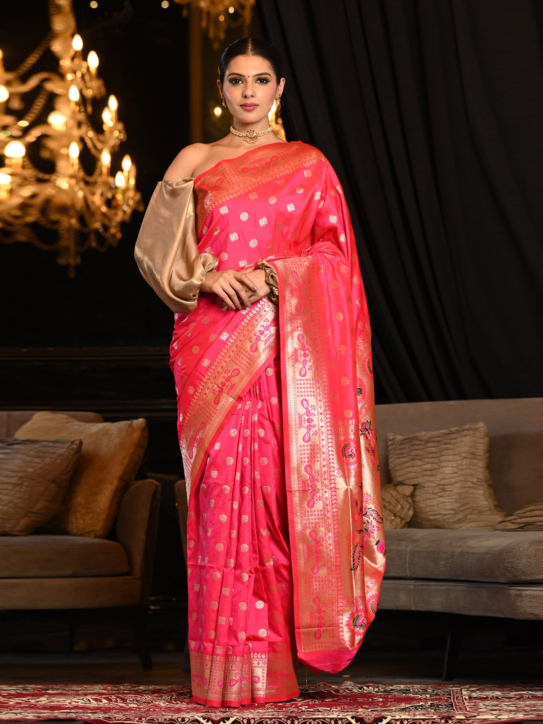 

BEATITUDE Pink & Gold-Toned Ethnic Motifs Zari Silk Blend Paithani Saree