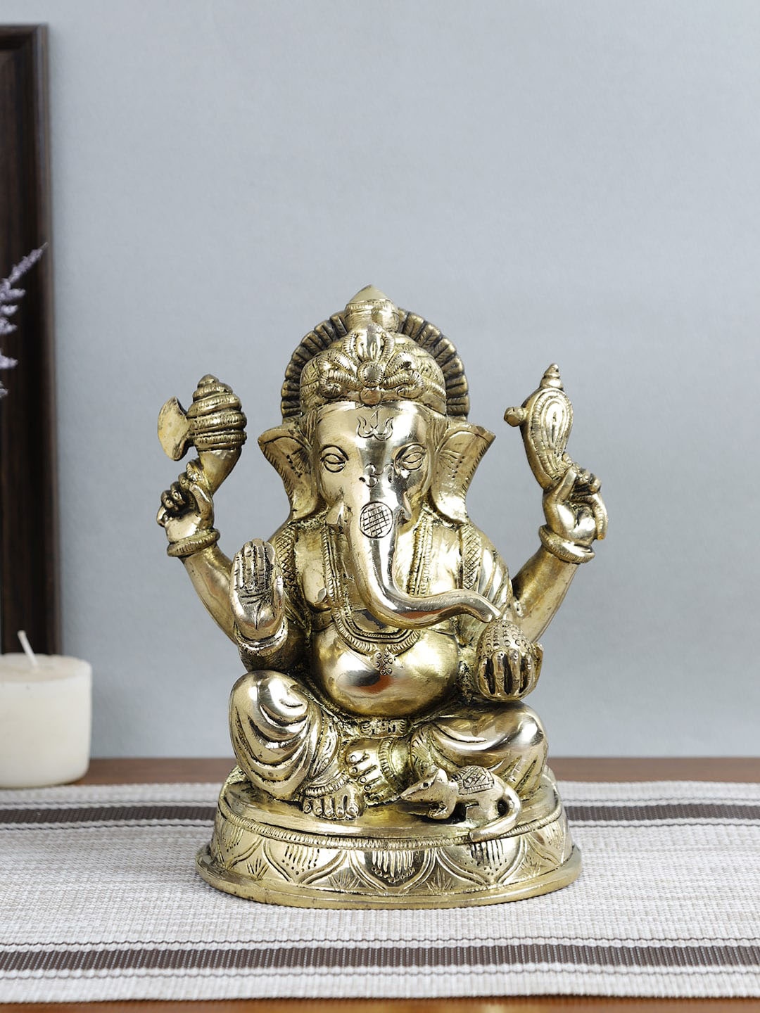 

Imli Street Gold-Toned Textured Ganesh Idol Showpiece