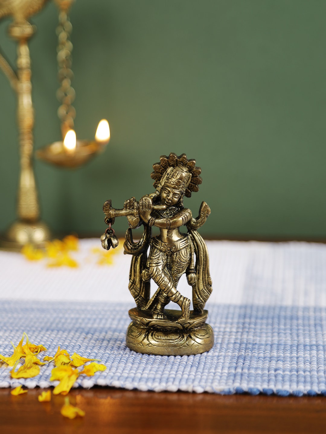 

Imli Street Gold-Toned Krishna Idol Showpiece