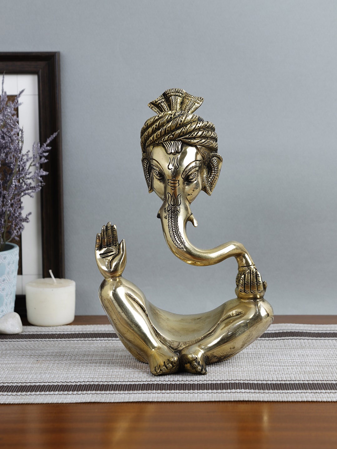 

Imli Street Gold-Toned Turban Ganesh Showpieces