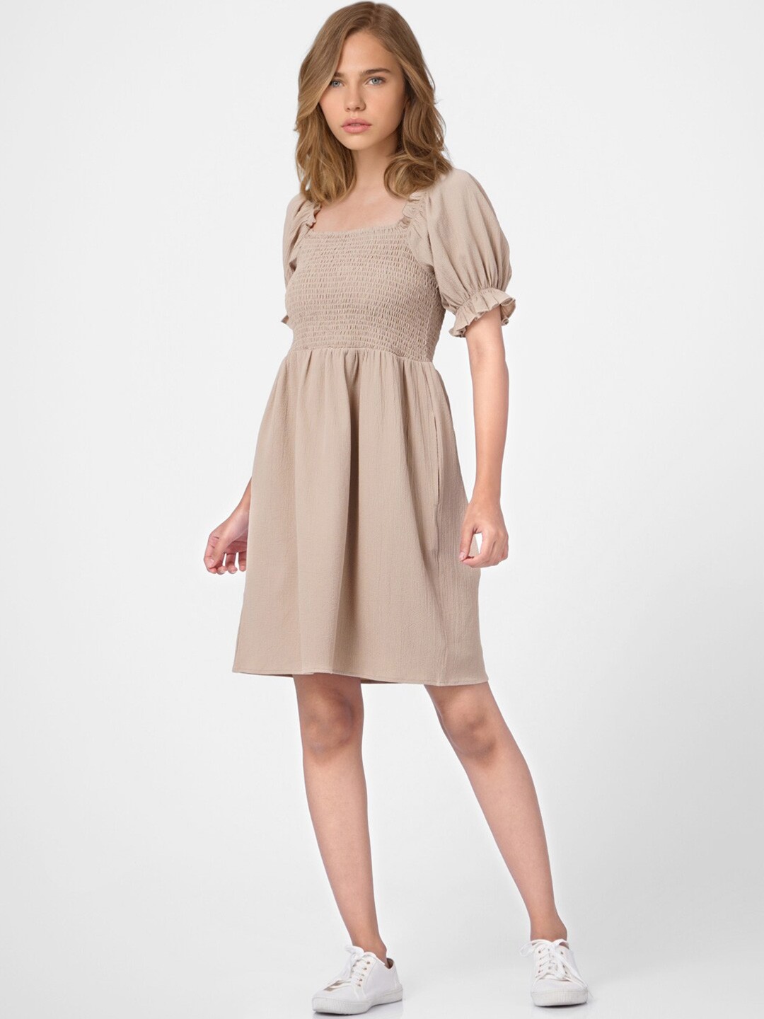 

ONLY Brown Smocked Fit & Flare Dress