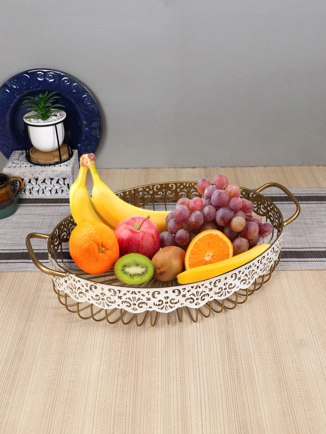 

Aapno Rajasthan Gold-Toned Majestic Vardan Bowl