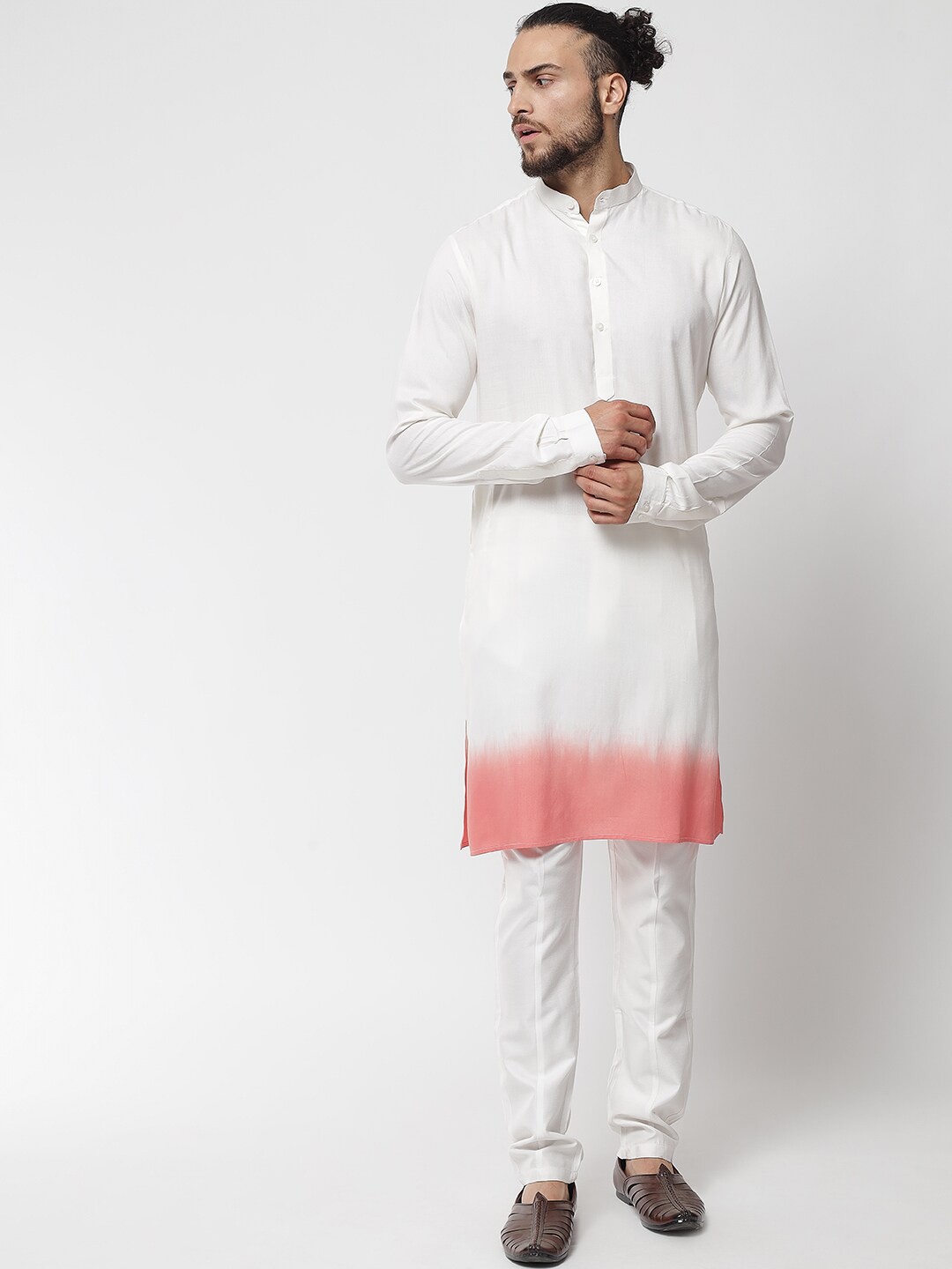 

MAXENCE Men Off White Pure Cotton Kurta with Churidar