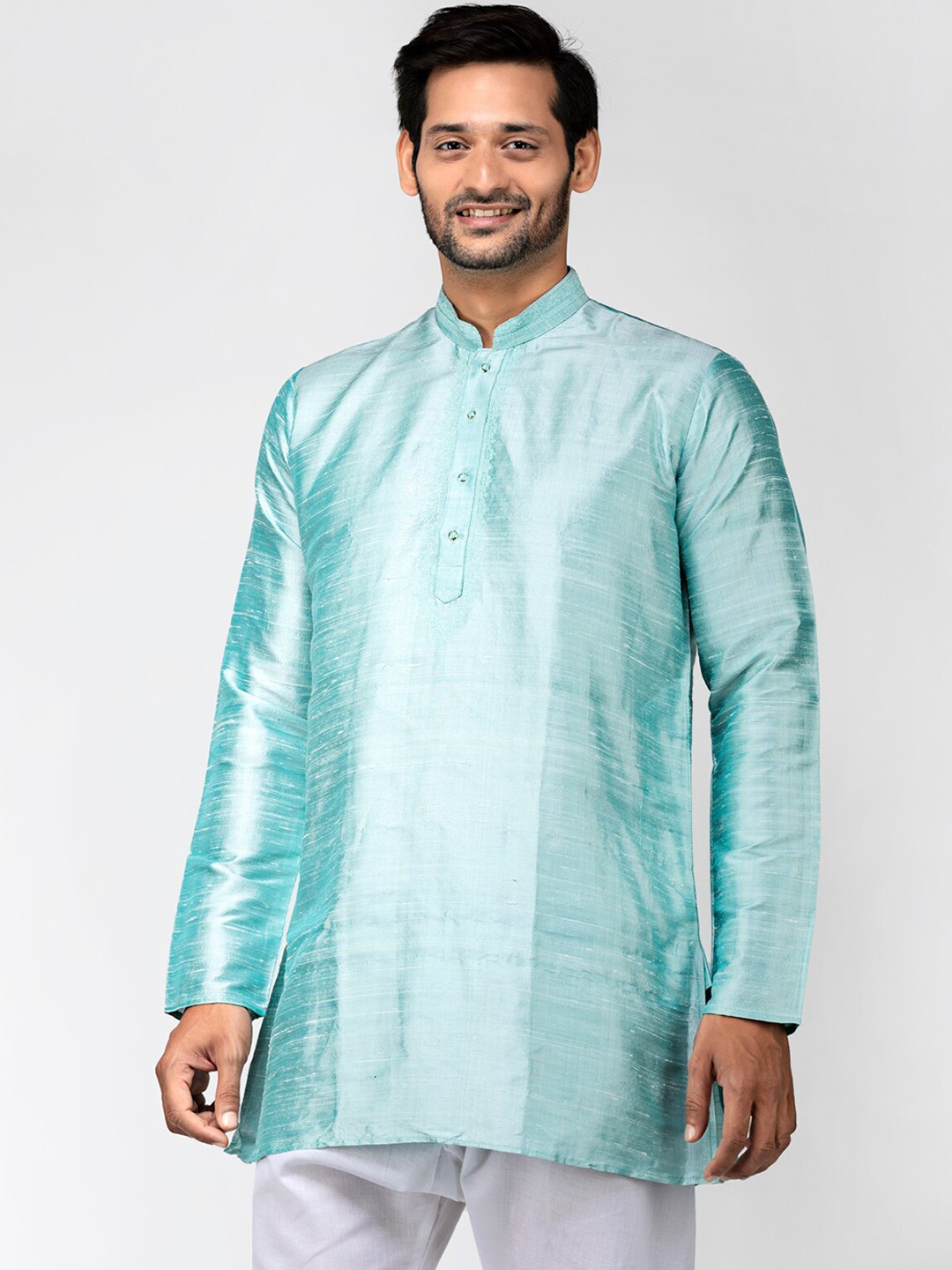 

TATTVA Men Blue Pure Silk Kurta