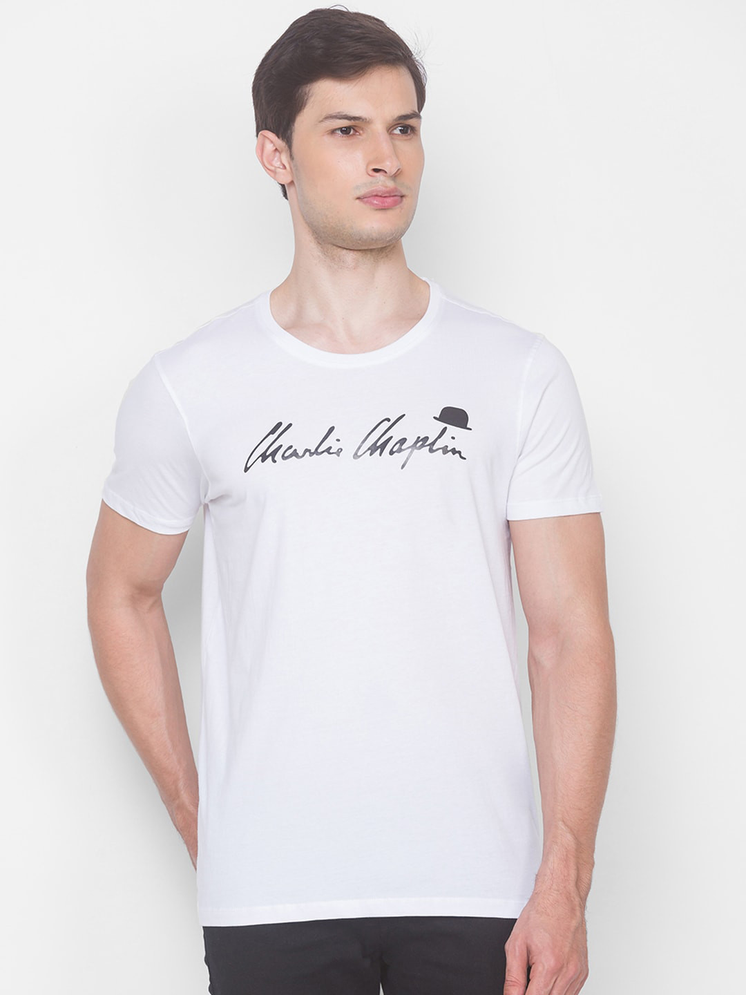 

SPYKAR Men White Typography Printed Slim Fit Cotton T-shirt