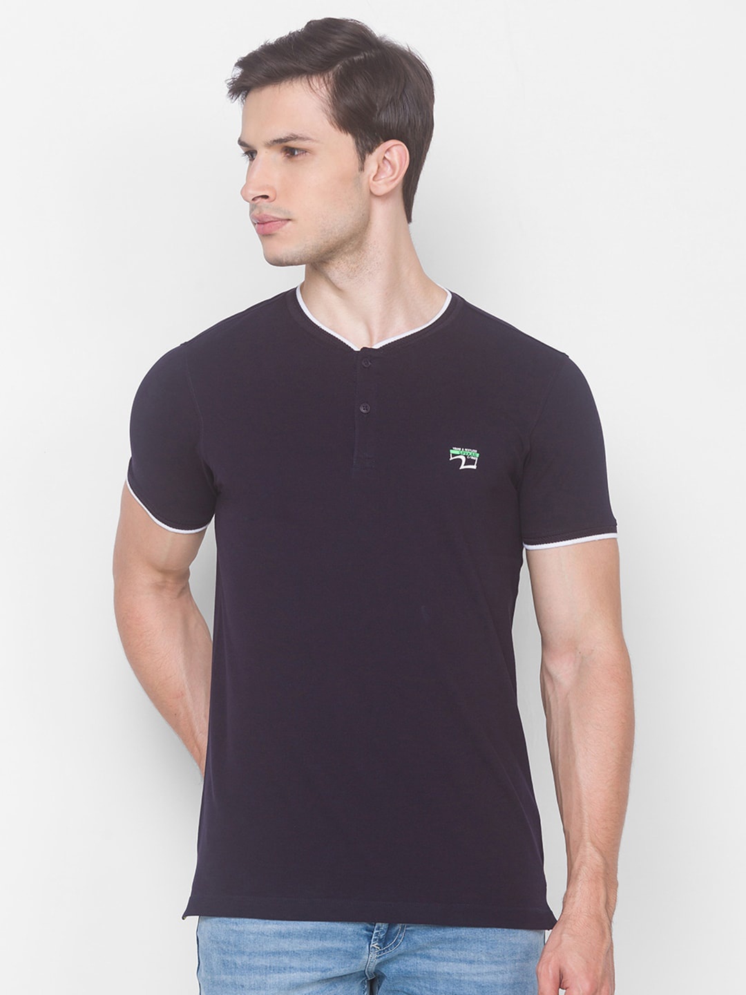 

SPYKAR Men Navy Blue Henley Neck Slim Fit T-shirt
