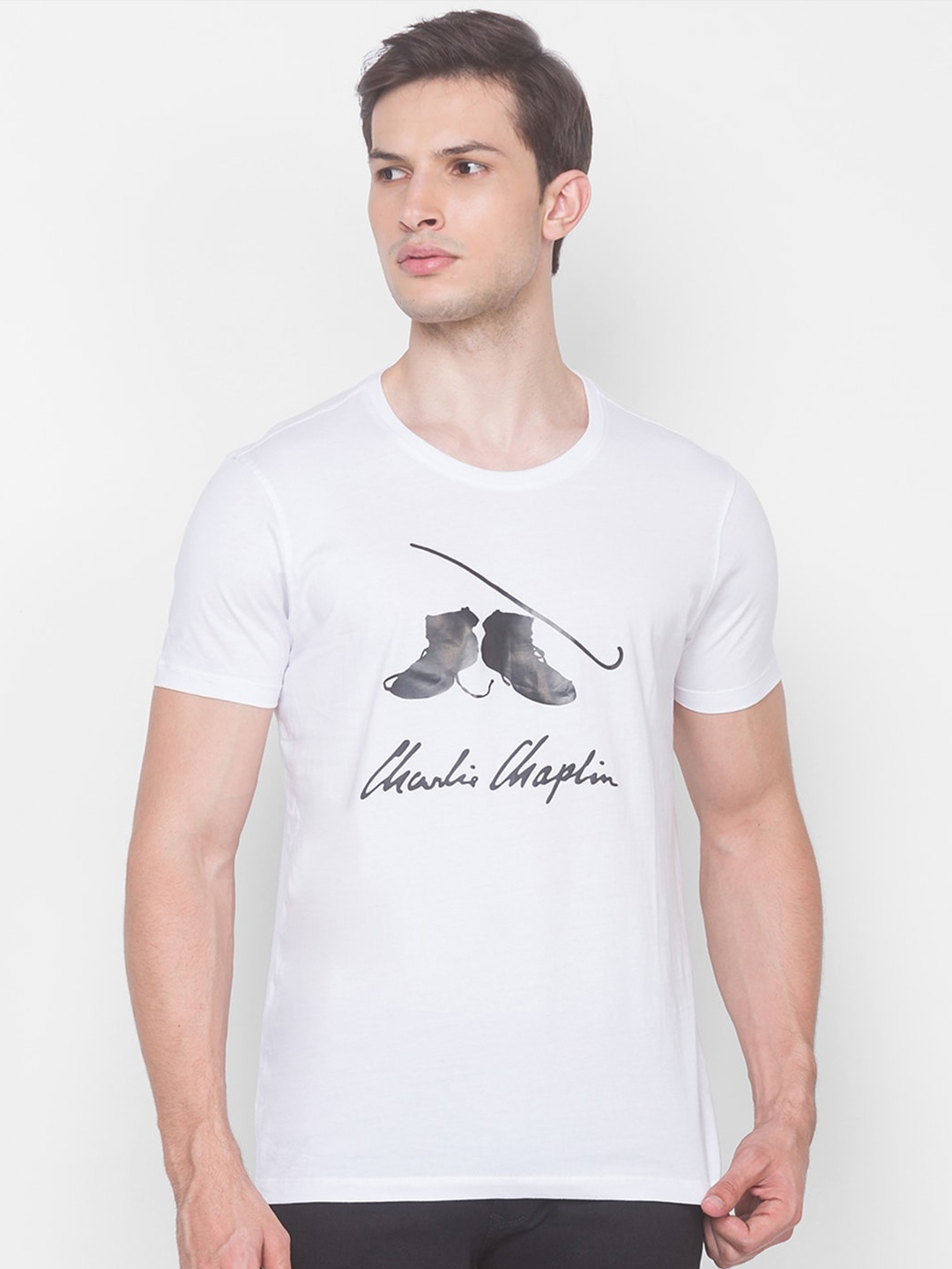 

SPYKAR Men White & Black Printed Slim Fit Cotton T-shirt