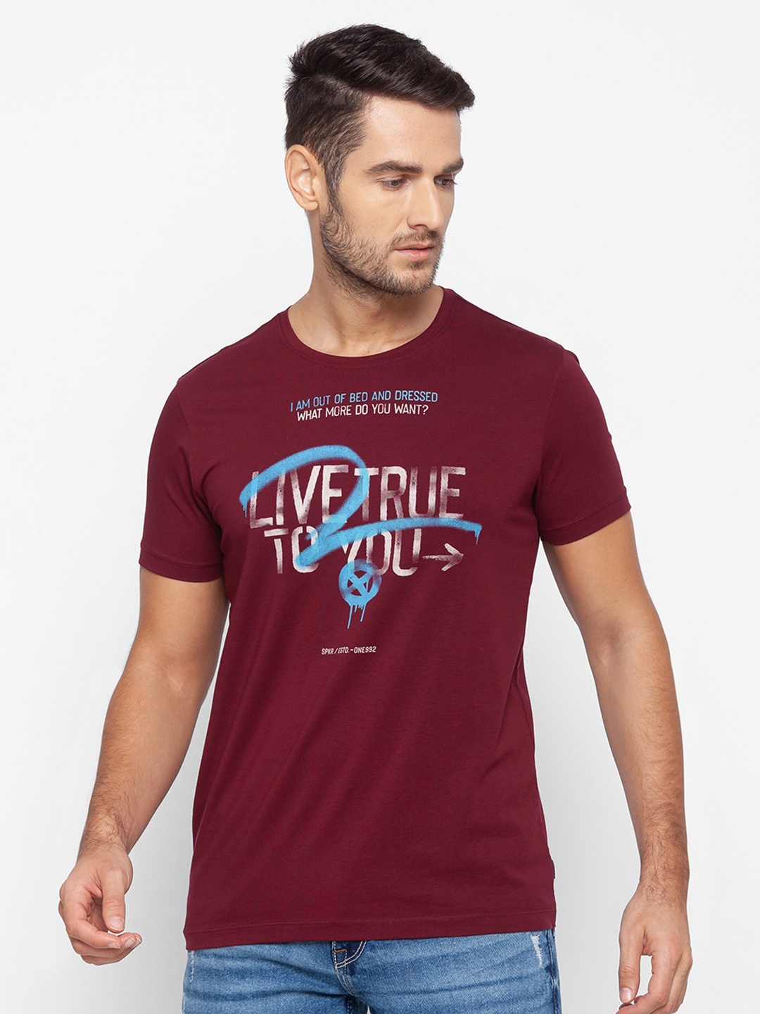 

SPYKAR Men Maroon & Blue Typography Printed Slim Fit Cotton T-shirt