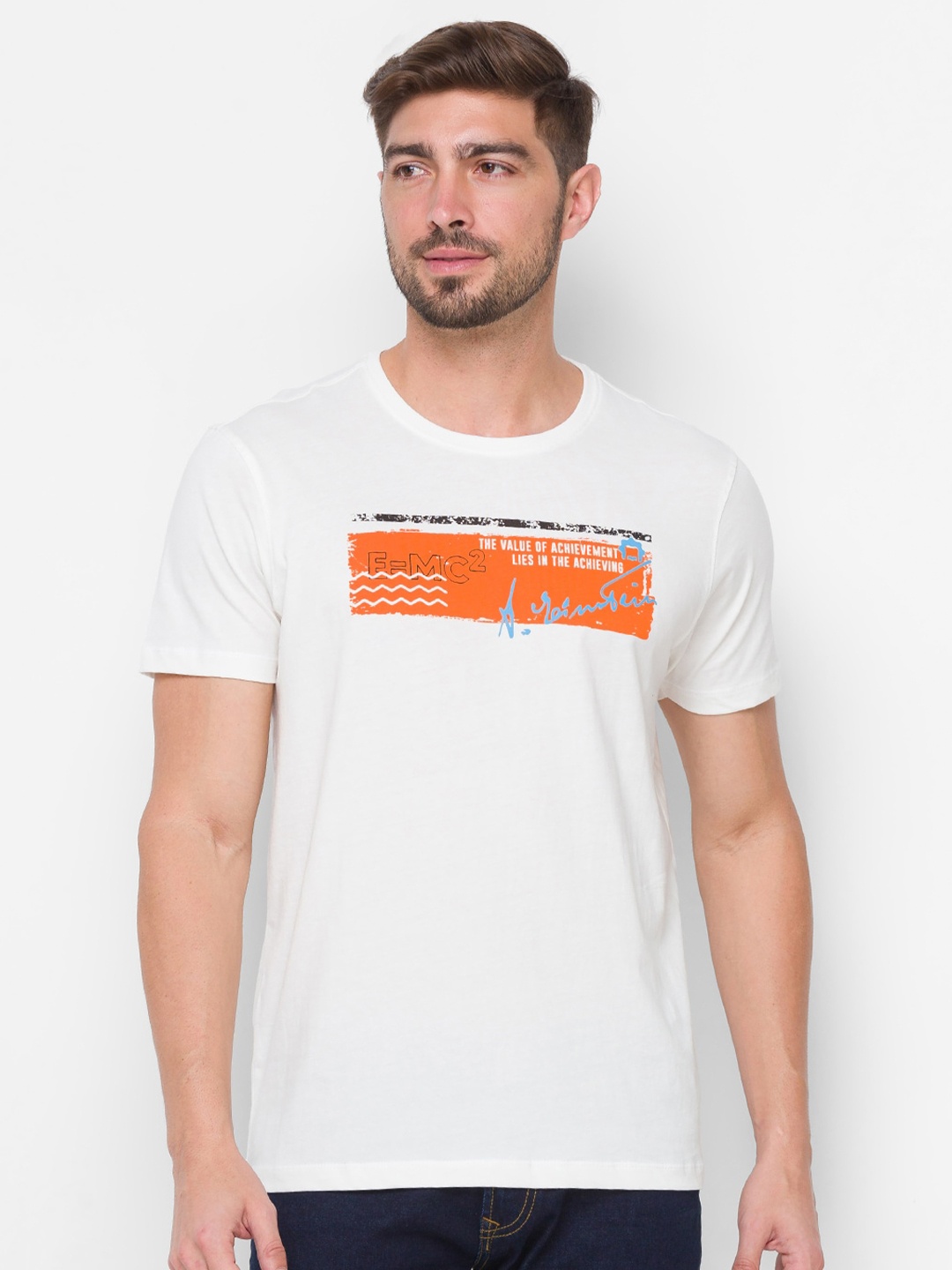 

SPYKAR Men Off White & Orange Typography Printed T-shirt