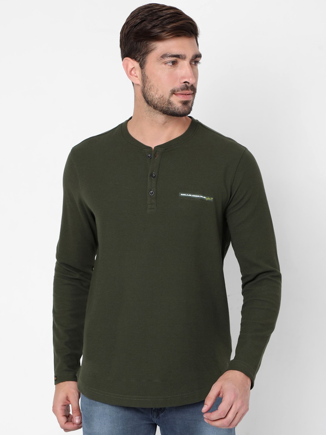 

SPYKAR Men Green Henley Neck Slim Fit Cotton T-shirt