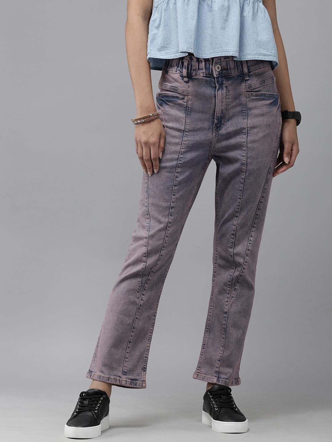 

Roadster Fast and Furious Women Blue Dual-Toned Straight Fit High-Rise Light Fade Jeans