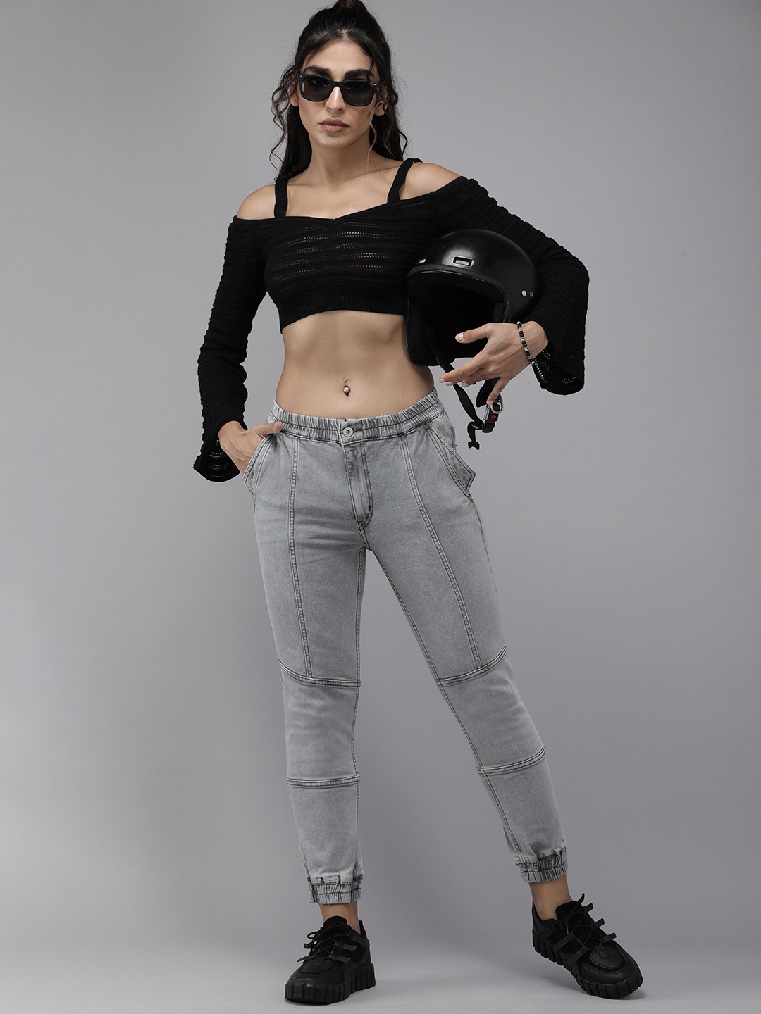 

Roadster Fast and Furious Women Light Fade Stretchable Joggers, Grey