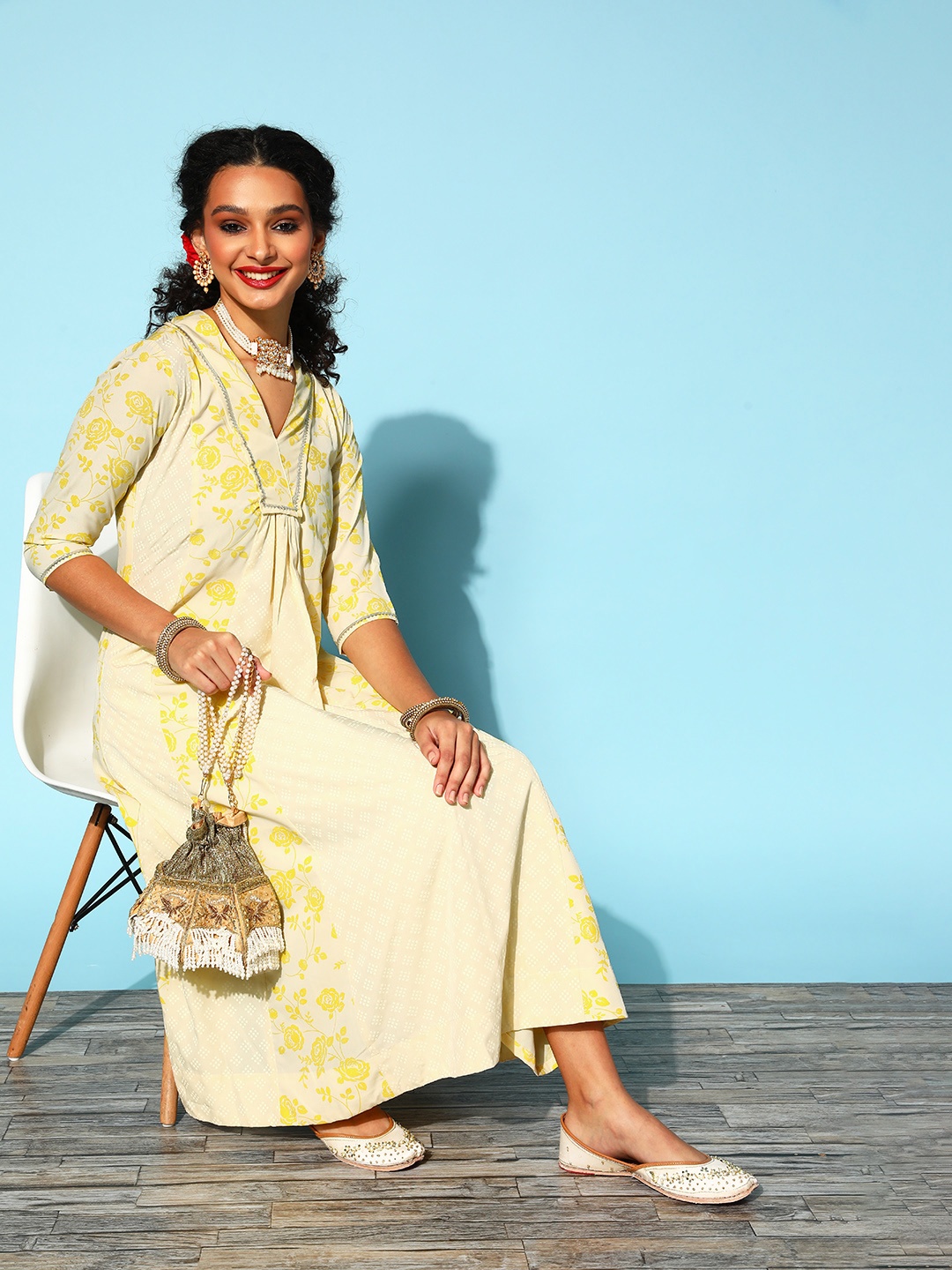 

Ahalyaa Floral Crepe Top to Toe Fusion Pure Cotton Kurta Set, Yellow