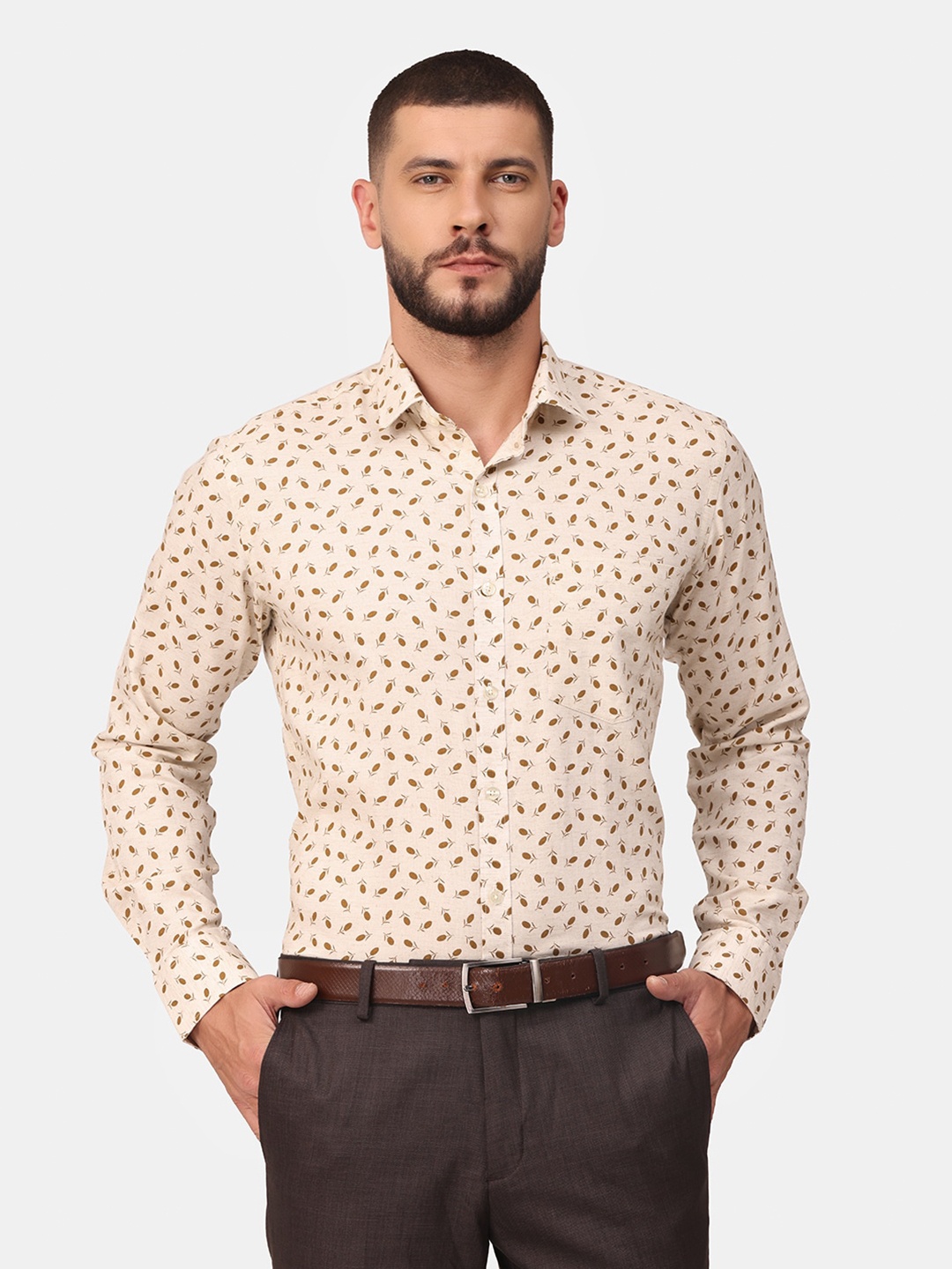 

Copperline Men Beige Comfort Slim Fit Floral Printed Formal Shirt