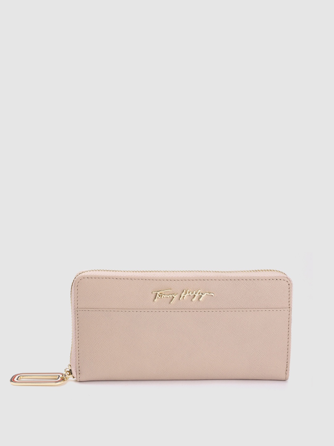 

Tommy Hilfiger Women Pink Textured Leather Zip Around Wallet