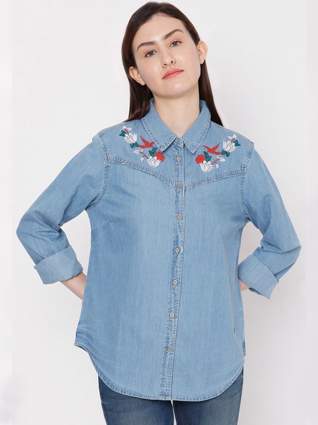 

SPYKAR Women Blue Embroidered Cotton Casual Shirt
