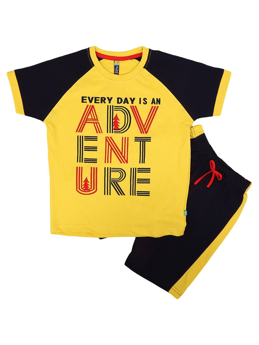 

V-Mart Boys Yellow & Black Printed Round Neck T-shirt with Shorts