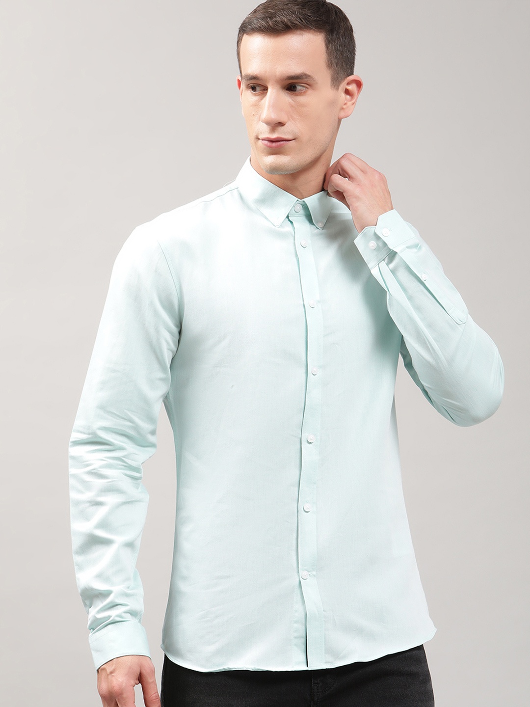 

LINDBERGH Men Green Solid Slim Fit Cotton Casual Shirt